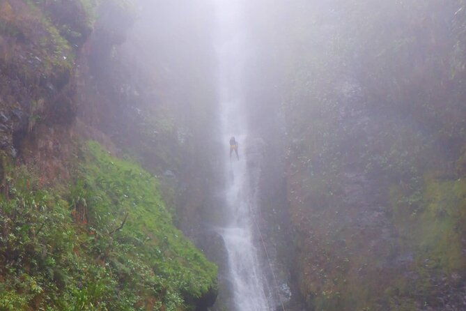 canyoning-highest-waterfall-90m-295ft-private-day-trip-from-guayaquil