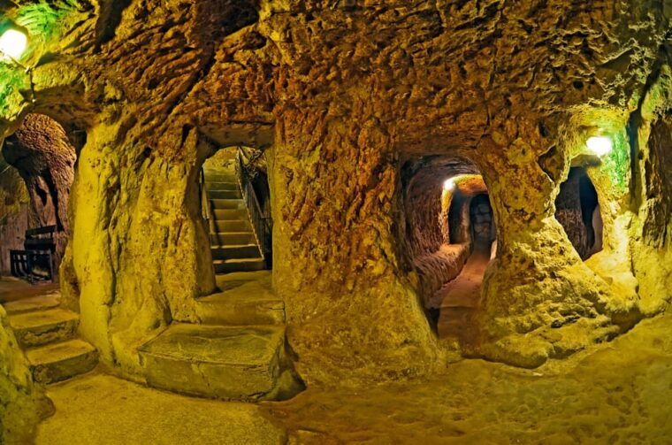 cappadocia-red-green-mix-small-group-full-day-tour