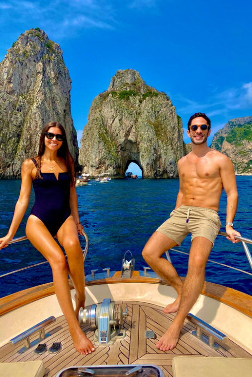 capri-2-hour-boat-tour-of-the-caves-and-stacks