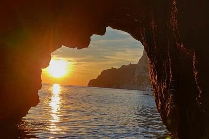 capri-private-boat-tour-from-capri-2-hours