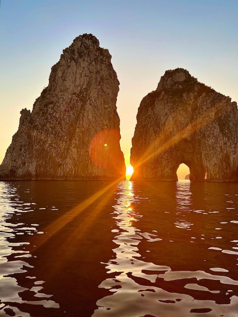 capri-tour-of-the-island-with-caves-and-faraglioni