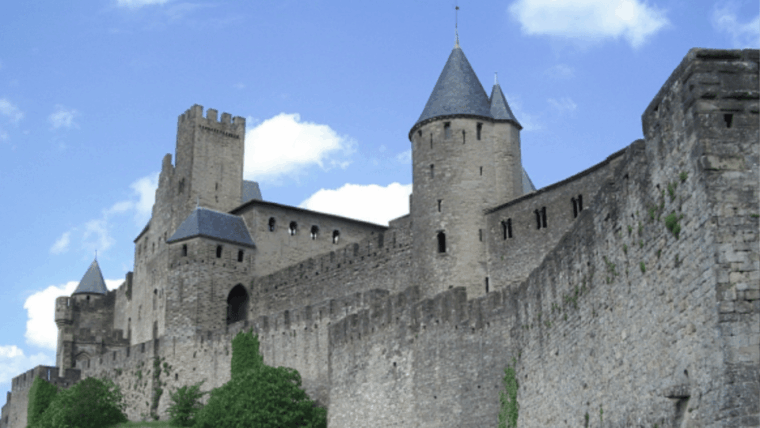 carcassonne-walking-tour-to-discover-the-city