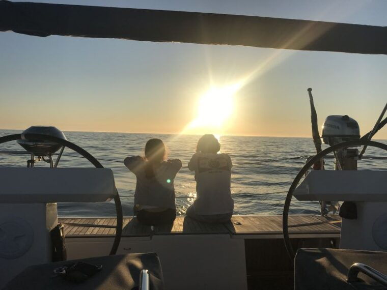 cascais-2-hour-sunset-cruise