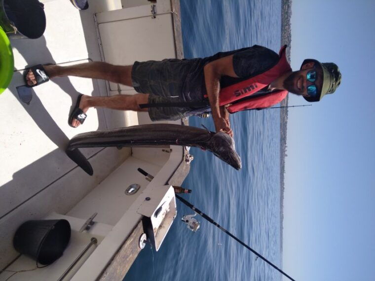 cascais-family-fishing-with-welcome-drinks