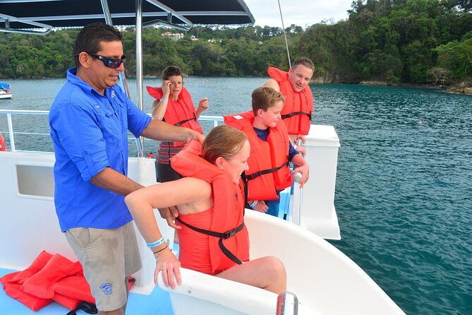 catamaran-adventure-from-manuel-antonio