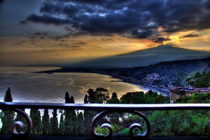 catania-transfer-to-or-from-taormina-giardini-naxos-or-syracuse