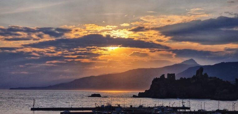 cefalu-boat-ride-with-swimming-and-aperitif
