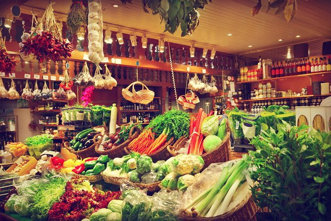cesarine-market-tour-cooking-class-at-locals-home-in-sorrento