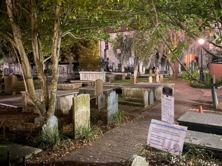 charleston-real-hauntings-of-charleston-guided-tour
