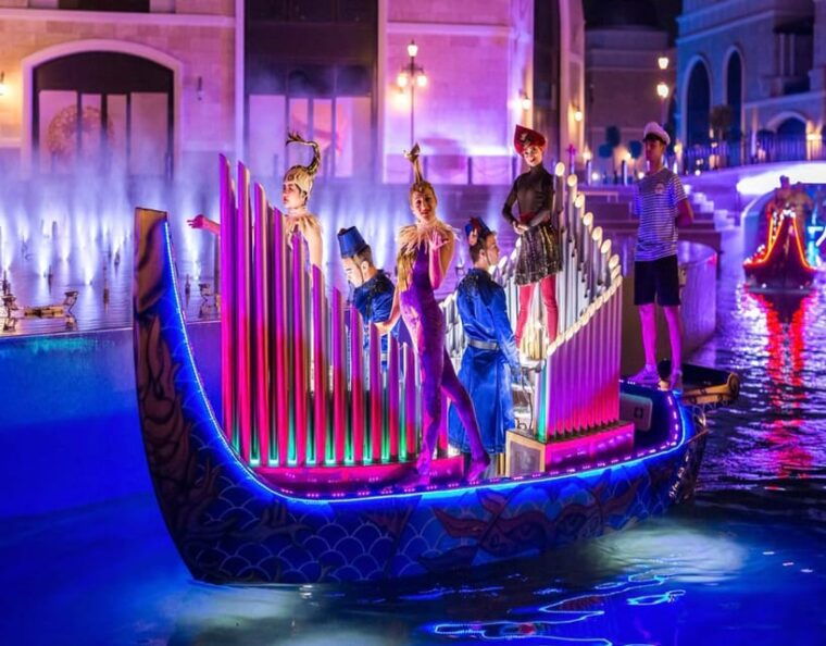 city-of-side-land-of-legends-transfer-boat-parade-show