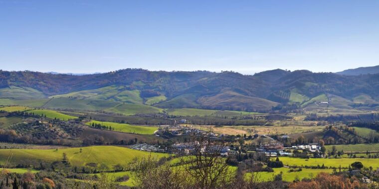 civitavecchia-tuscany-full-day-guided-trip-w-wine-tasting