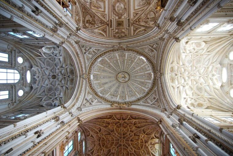 cordoba-mosque-cathedral-synagogue-and-alcazar-guided-tour
