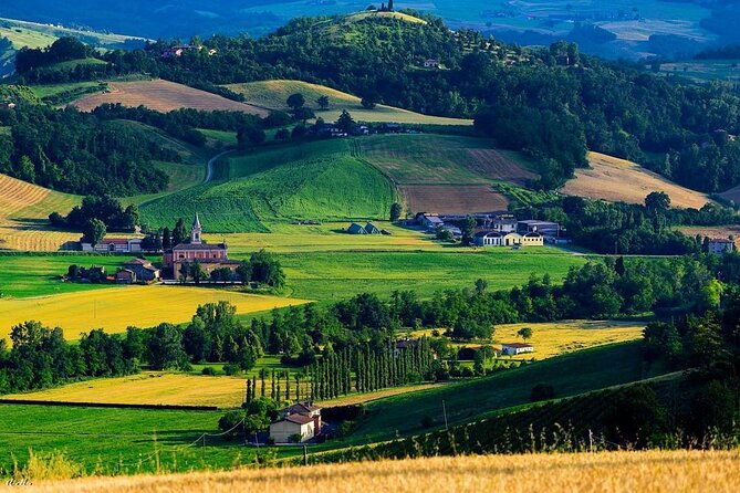 daily-train-selftour-from-bologna-fortress-and-castle