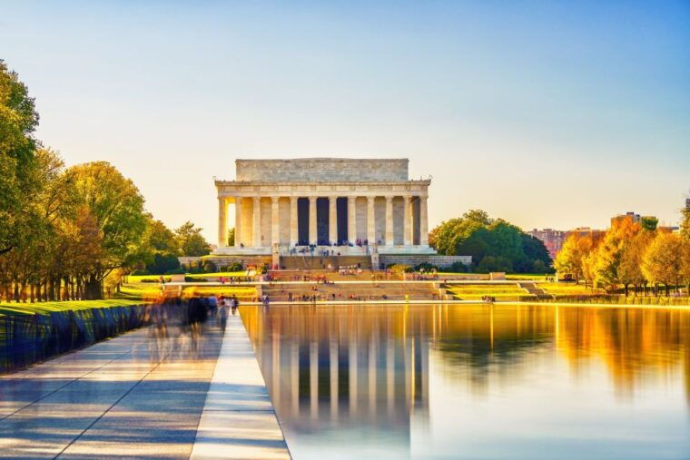 dc-monuments-small-groups-big-ideas-walking-tour