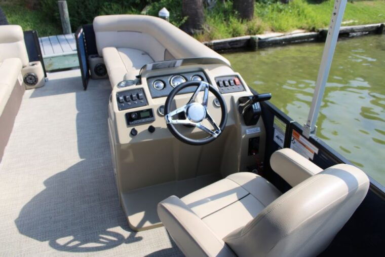 destin-4-hour-self-driving-pontoon-rental