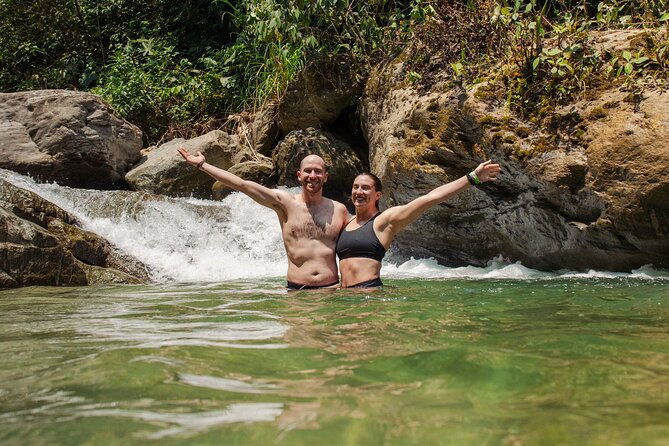 discover-the-unique-and-spectacular-route-of-8-waterfalls-in-banos