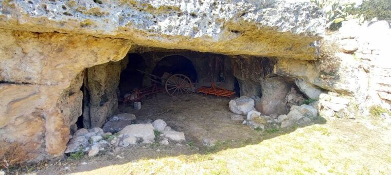 e-bike-tour-from-monopoli-to-the-rocky-village-of-st-andrew
