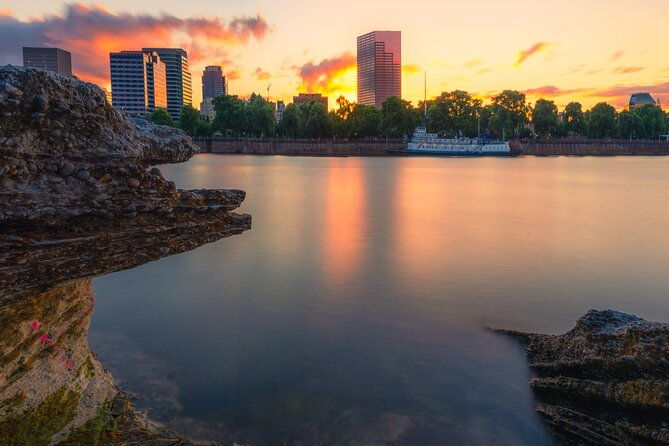eastbank-esplanade-sunset-or-night-photography-walk