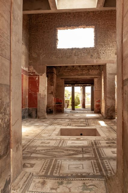 explore-pompeiis-ruins-with-your-private-archaeologist