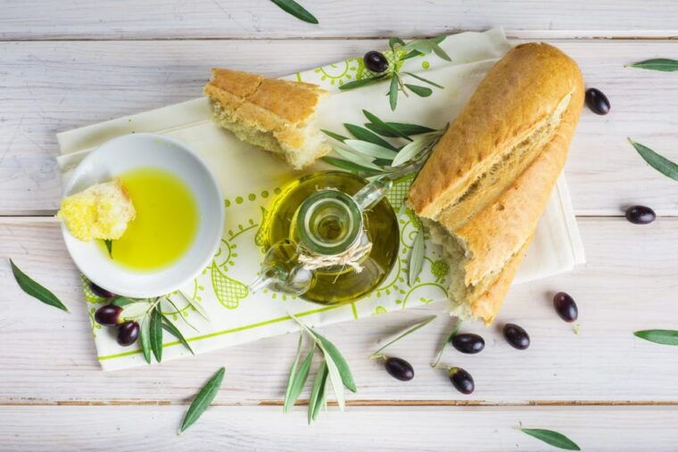 extra-virgin-olive-oil-tasting