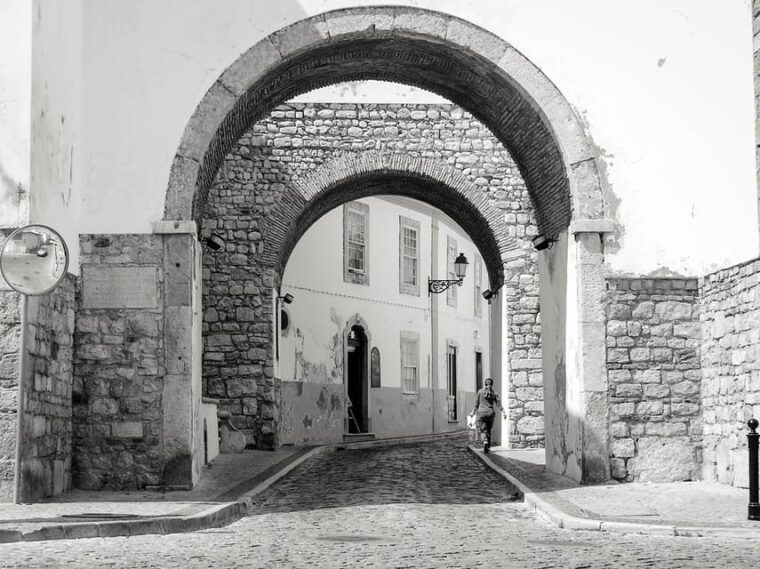 faro-city-segway-tour-with-wine-tasting-experience