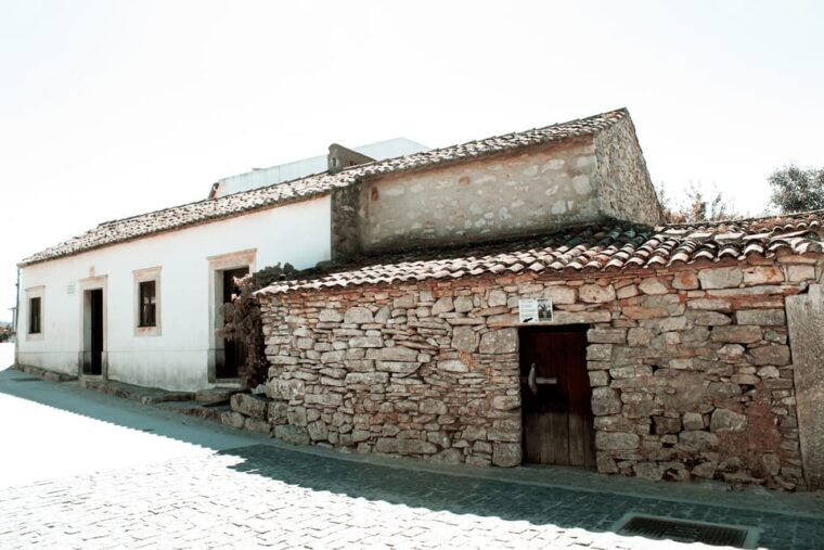 fatima-sanctuary-and-aljustrel-village-private-guided-tour