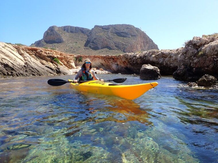 favignana-kayak-excursion-snorkelling-and-adventure