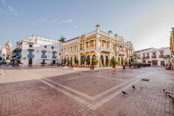 fortress-old-town-and-shopping-in-cartagena-only-for-cruisers