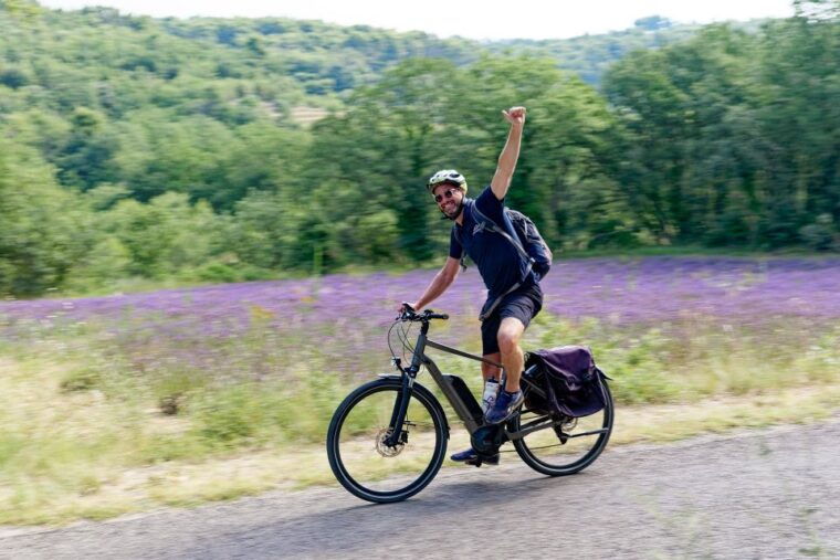 from-aix-en-provence-luberon-region-e-bike-full-day-tour
