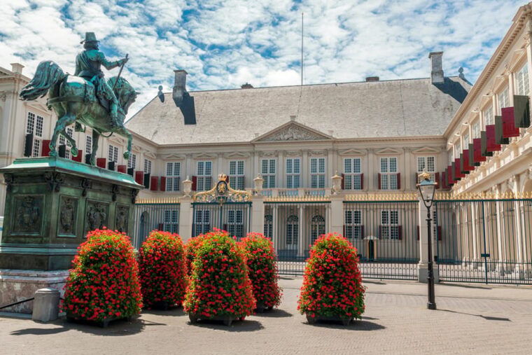 from-amsterdam-rotterdam-the-hague-delft-private-tour