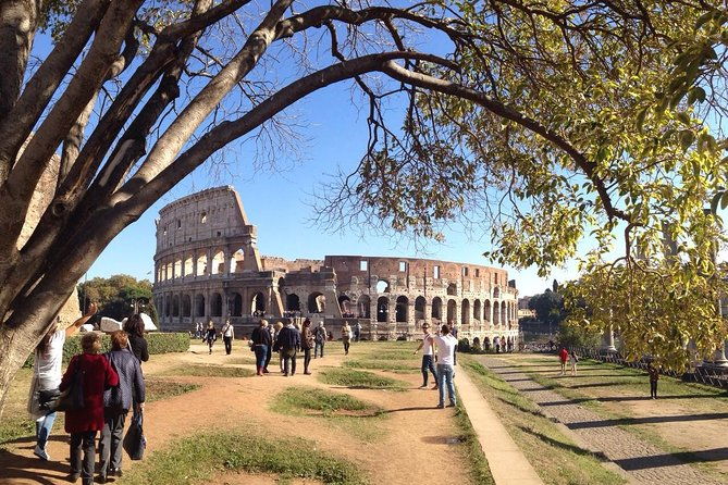from-civitavecchia-train-station-to-the-center-of-the-art-and-history-of-rome
