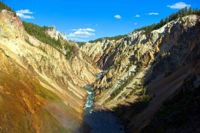 from-jackson-yellowstone-national-park-day-trip-with-lunch