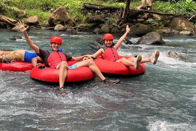 from-la-fortuna-rio-celeste-waterfall-tubing-tour-and-lunch