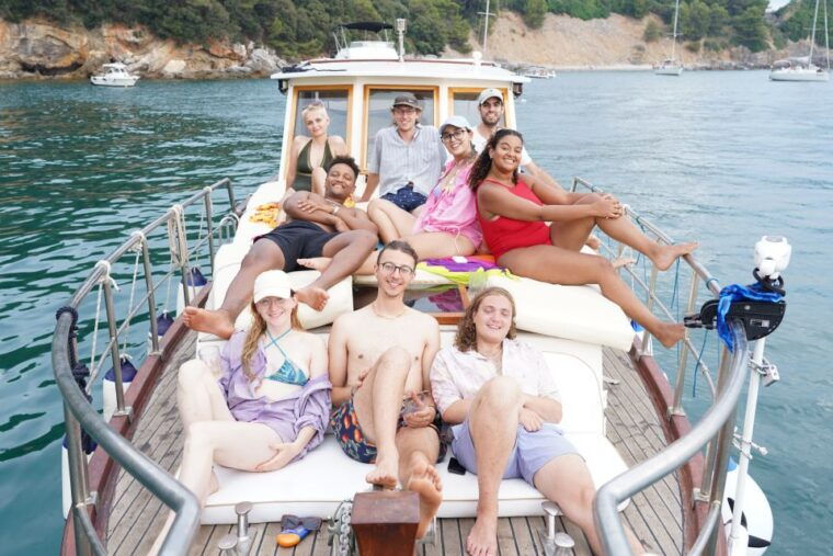 from-la-spezia-cinque-terre-boat-tour-with-lunch-and-wine