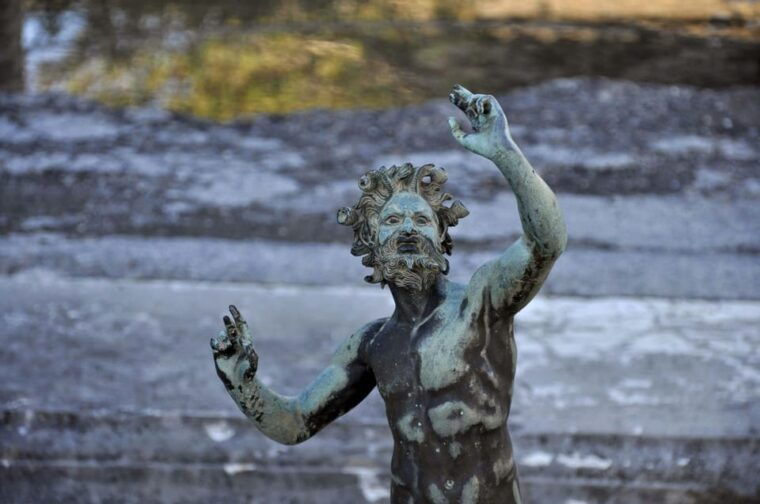 from-naples_-pompeii-tour_skip-the-line-ticket-audioguide