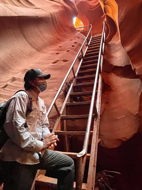 from-phoenix-antelope-canyon-horseshoe-bend-day-trip