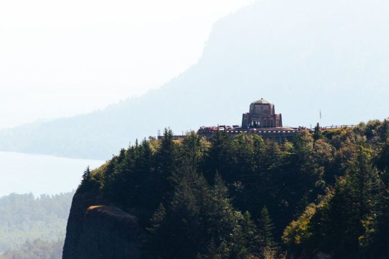 from-portland-columbia-gorge-waterfalls-tour