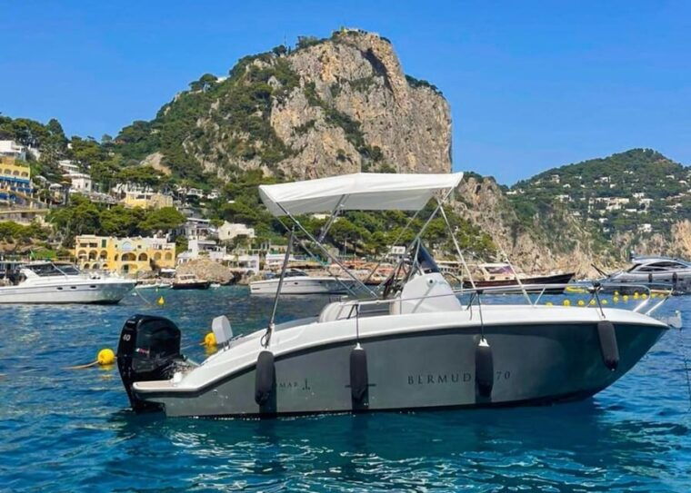 from-positano-sail-to-capris-stunning-beauty