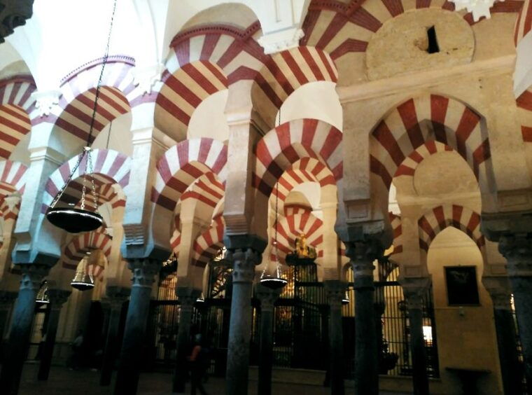 from-seville-full-day-essential-cordoba-tour
