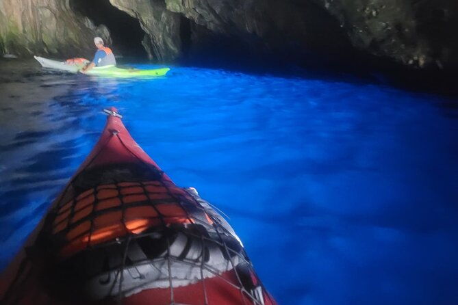 full-day-kayak-adventure-to-palinuro-and-blue-grotto