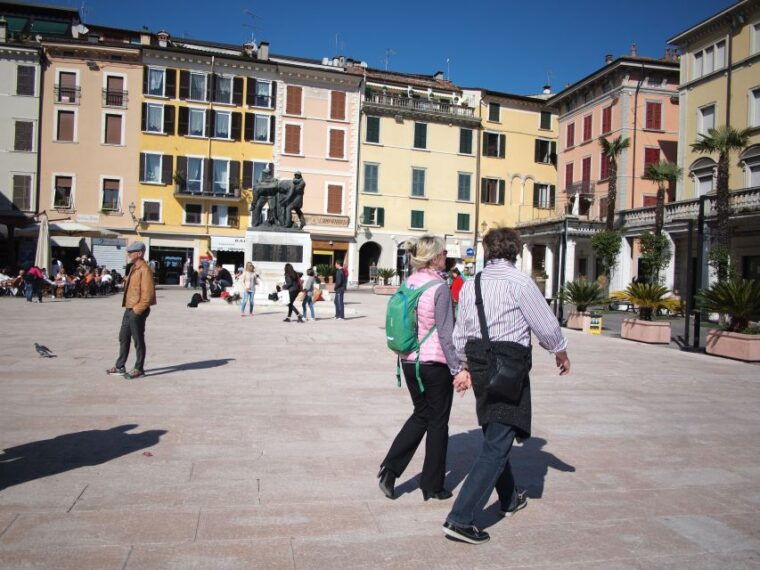 full-day-lake-garda-tour-bus-public-boat-with-guide
