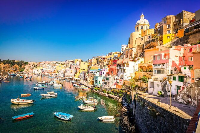 full-day-private-boat-tour-to-gulf-of-naples-ischia-procida