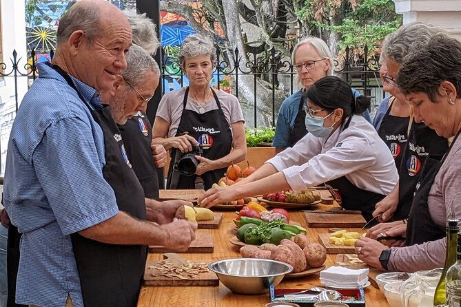 full-day-private-tour-explore-the-food-art-and-culture-in-quito