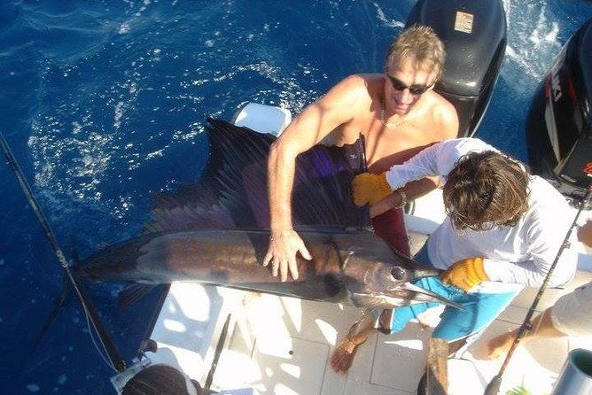 full-day-sport-fishing-tour-from-flamingo-beach