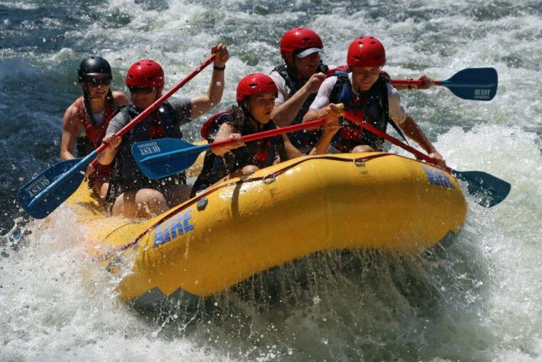 full-ocoee-river-whitewater-trip-with-riverside-lunch