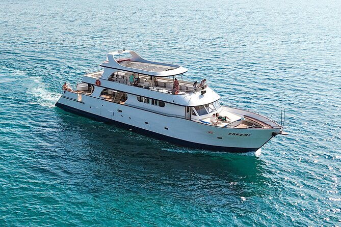 fun-fishing-relaxing-cruise-at-larnaca-bay
