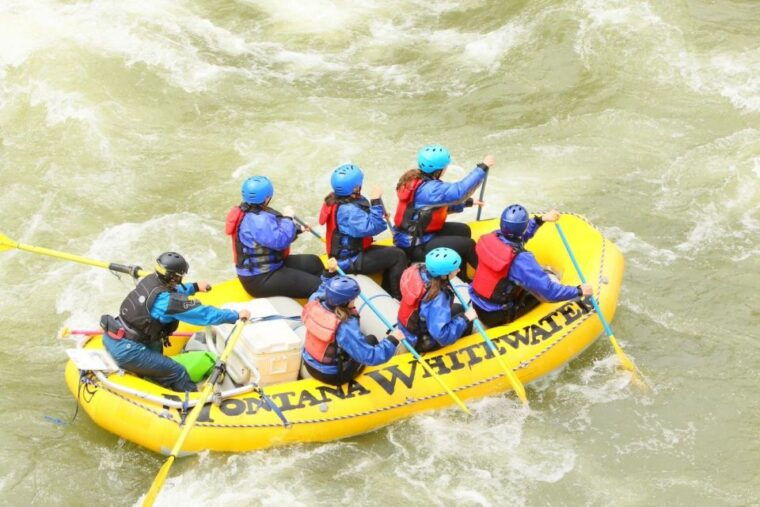 gardiner-full-day-raft-trip-on-the-yellowstone-riverlunch
