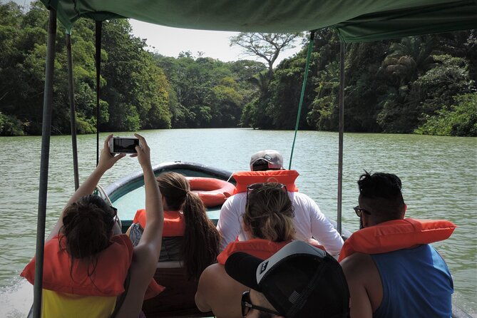 gatun-lake-boat-adventure-from-panama-city