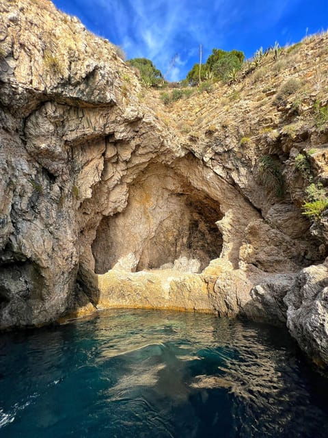 giardini-naxos-taormina-beautiful-island-cruise-with-aperitif