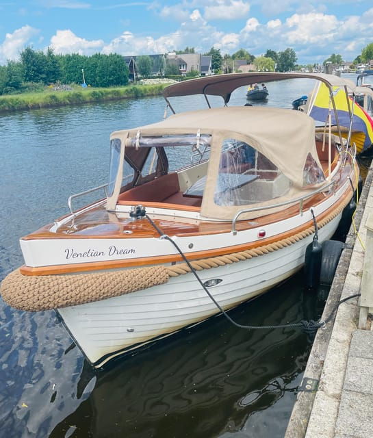 giethoorn-exclusive-private-tour-of-the-dutch-venice